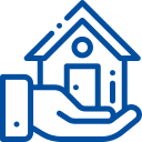 फ्लेक्समैकलर लोगो पर नीले रंग की आउटलाइन वाला एक ग्राफिक बना हुआ है, जिसमें एक हाथ एक ढलानदार छत वाले घर को पकड़े हुए है, जिसमें एक दरवाजा और एक गोलाकार खिड़की है।