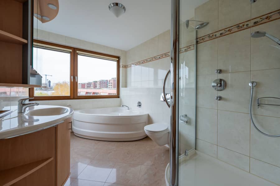 Badezimmer 2.OG - Townhaus an der Rummelsburger Bucht – familienfreundlich mit 6 Zimmern