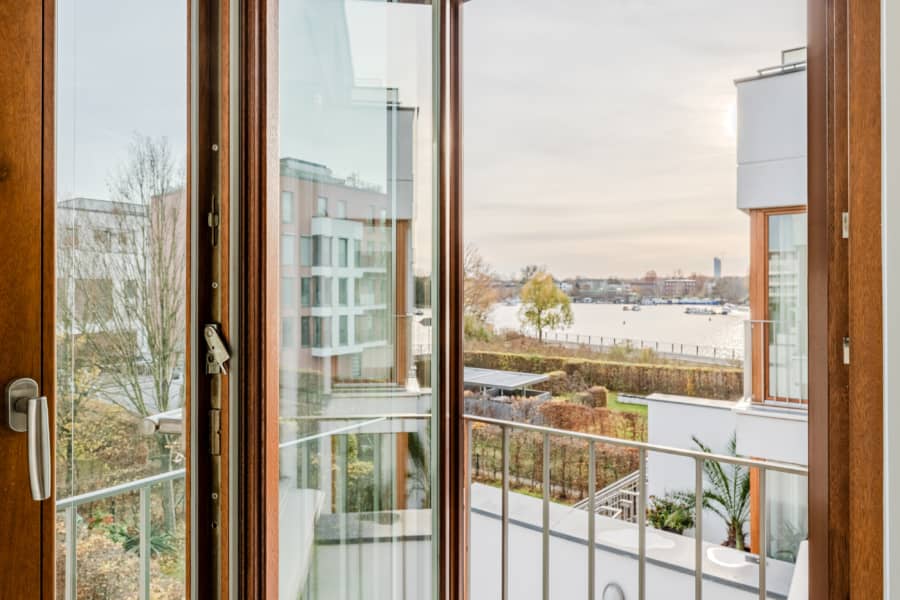 Blick Schlafzimmer 2 - 2.OG - Townhaus an der Rummelsburger Bucht – familienfreundlich mit 6 Zimmern