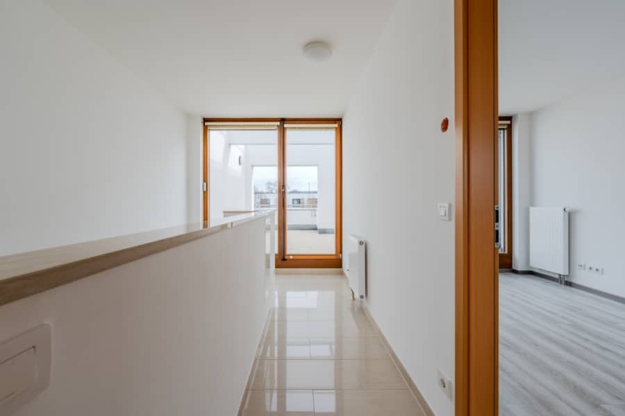 Flur Dachgeschoss - Townhaus an der Rummelsburger Bucht – familienfreundlich mit 6 Zimmern