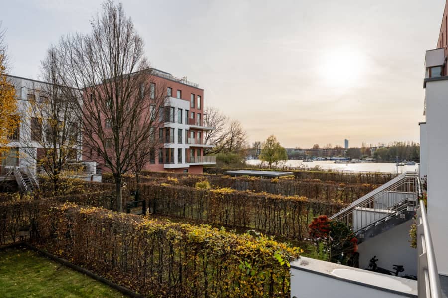 Blick Terrasse Beletage - Townhaus an der Rummelsburger Bucht – familienfreundlich mit 6 Zimmern