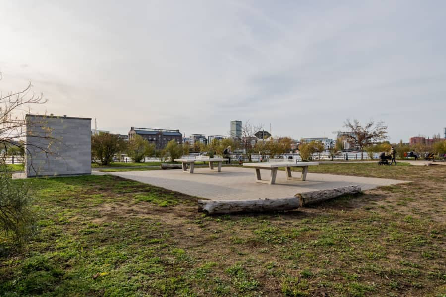 Blick vom Haus in den Park - Townhaus an der Rummelsburger Bucht – familienfreundlich mit 6 Zimmern