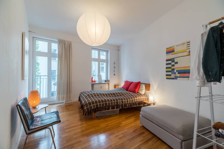 Rigaer_33-8 - Çok iyi durumda rahat eski daire!