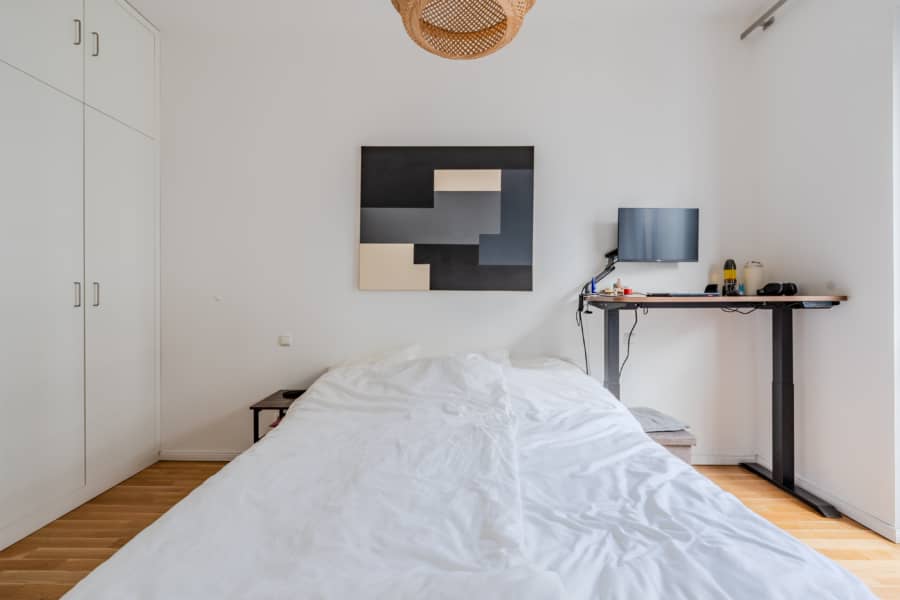 Schlafzimmer - Zeitlos schön: Helle 2-Zimmer-Wohnung mit Balkon in gefragter Lage