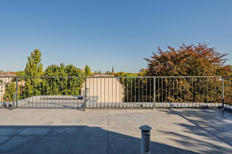 Dachterrasse - Erstbezug nach Renovierung – Dachgeschoss mit Panoramablick