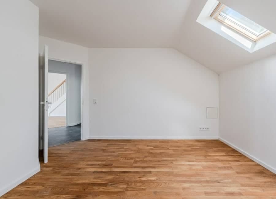 4. OG - Erstbezug nach Renovierung – Dachgeschoss mit Panoramablick