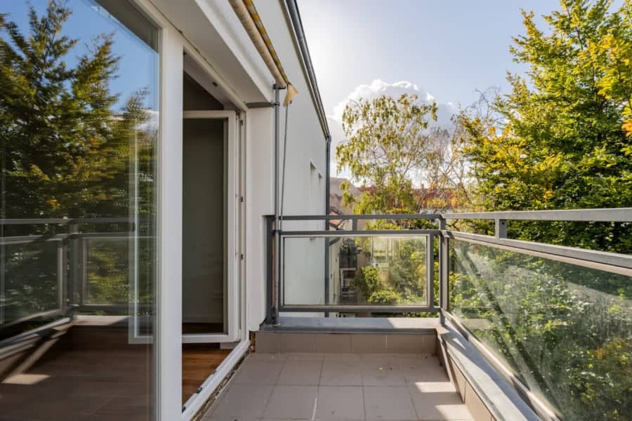 Balkonaussicht - Erstbezug nach Renovierung – Dachgeschoss mit Panoramablick