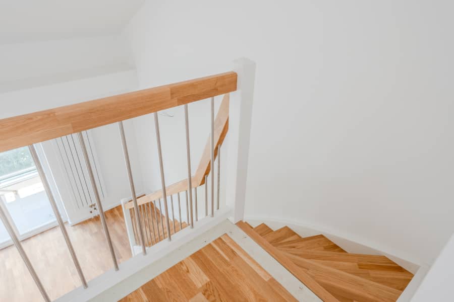 Treppe - Erstbezug nach Renovierung – Dachgeschoss mit Panoramablick