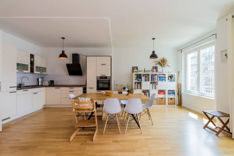 Moderne Neubauwohnung mit offener Wohnküche - 0 Leben am Park / Living by the Park