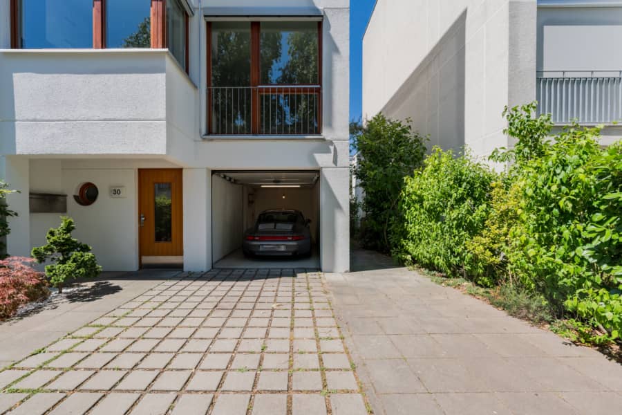 Modernes Stadthaus mit Garage und Einfahrt - Bezugsfrei & renoviert 2025: 6-Zimmer-Townhouse an der Rummelsburger Bucht