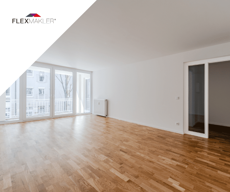 Rénové avec des matériaux haut de gamme : lumineux appartement de 3 pièces avec balcon et cuisine équipée