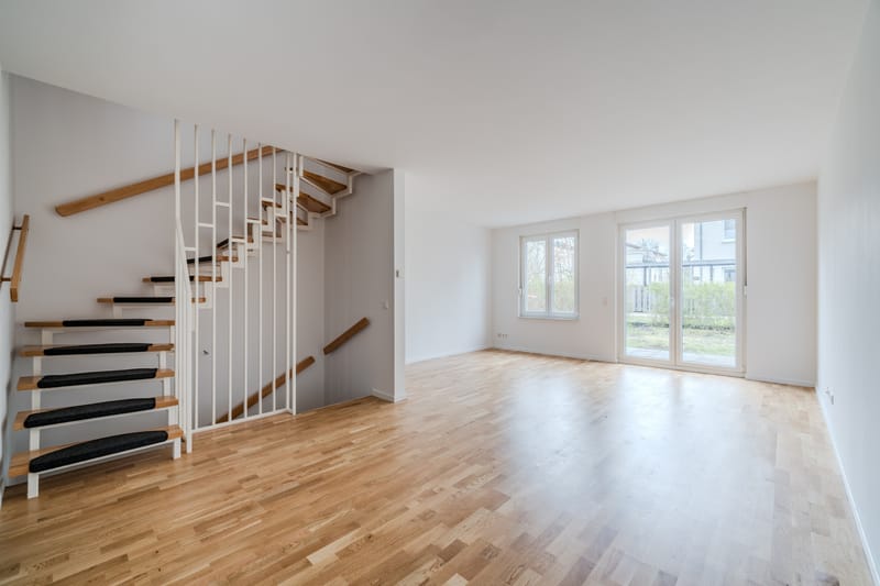 Casa di media grandezza ammodernata con terrazza nuova e pavimento in parquet - vivere in Britz!