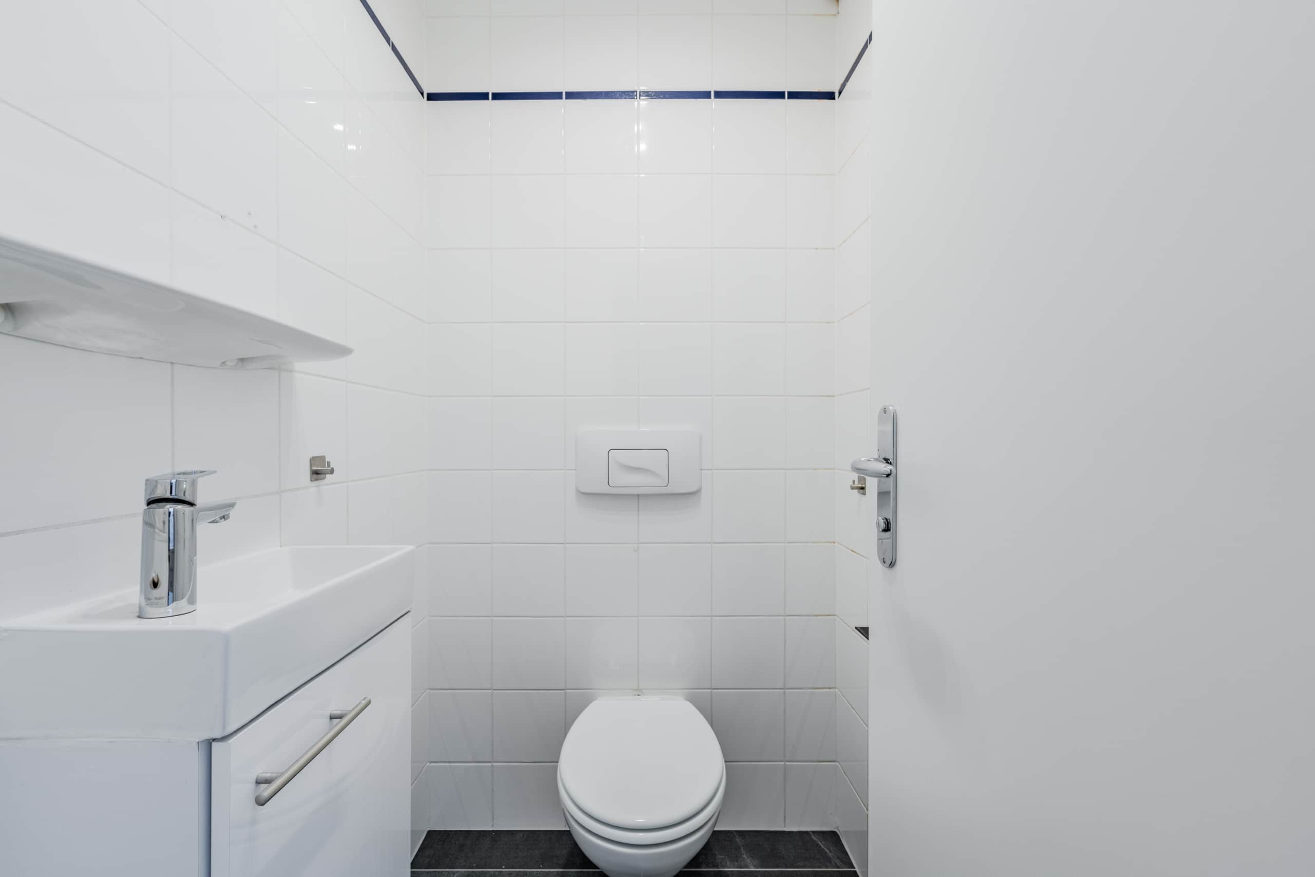 Gäste-WC EG