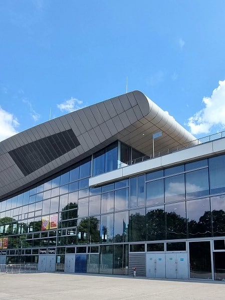 Max-Schmeling-Halle - Wunderschöne Altbauwohnung im beliebten Gleimkiez