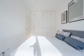 Schlafzimmer mit Einbauschrank