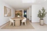 Visualisierung Esszimmer mit offenen Zugang nach aussen