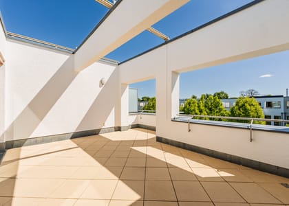 Dachterrasse Richtung Wasser