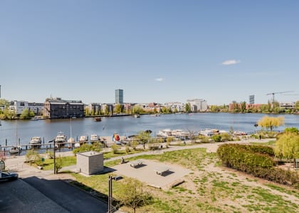Freier Blick auf die Rummelsburger Bucht