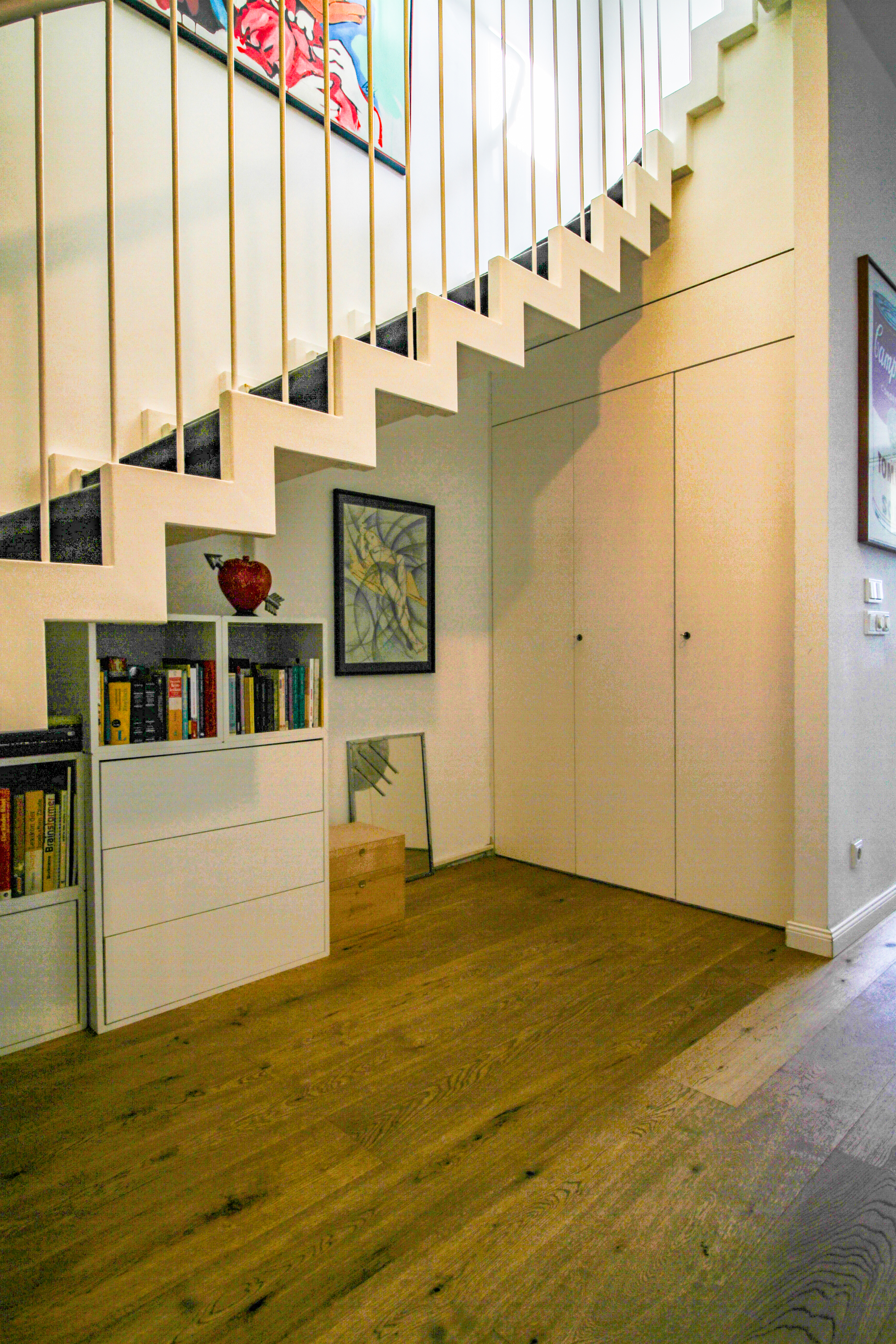 Moderne Stadtwohnung mit offener Holztreppe - Maisonette mit Dachterrasse in Bestlage Köln-Altstadt