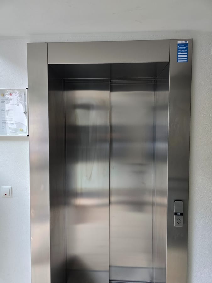 Neuer Fahrstuhl 2025 - Erstbezug nach Renovierung – Dachgeschoss mit Panoramablick