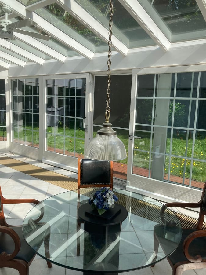 Einfamilienhaus mit verglastem Wintergarten - Doppelhaushälfte in Bremen St. Magnus: Ruhe, Komfort und Nähe zur Natur