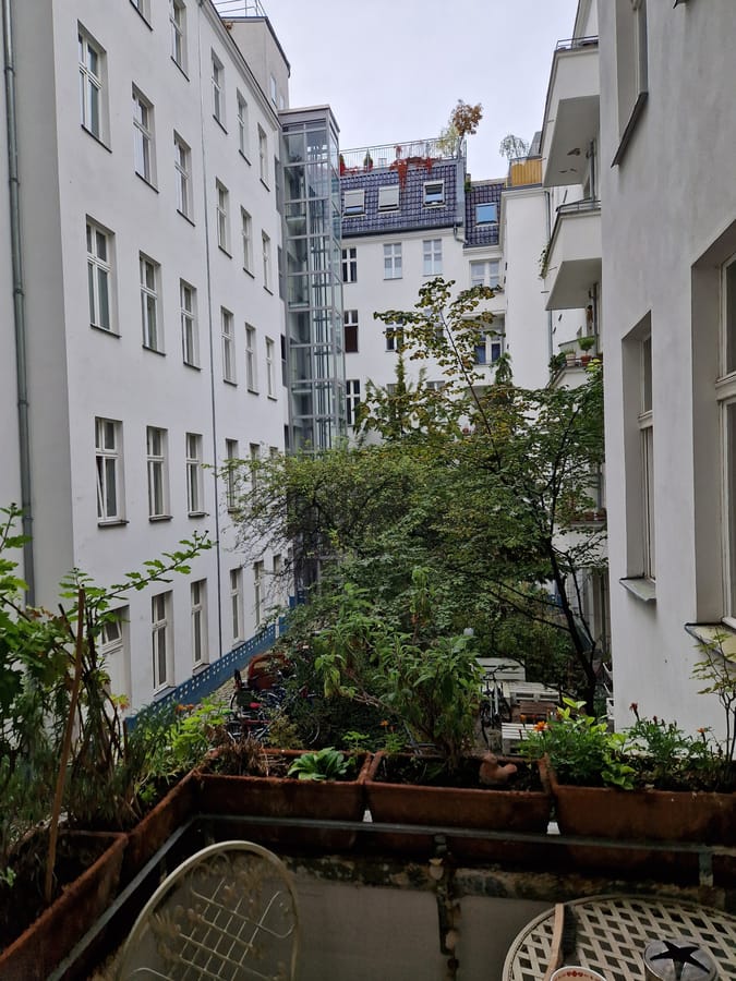 20231012_120857 - Opraakvrije oude flat aan het Landwehrkanal - Kreuzberg op zijn best !