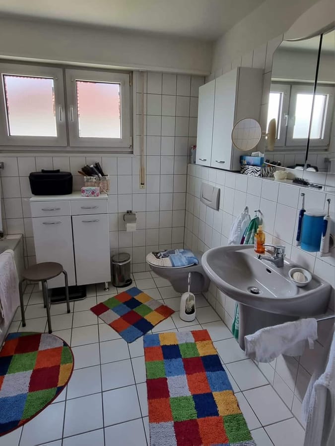 Badezimmer - DAS IST EIN GUTER PREIS: Doppelhaushälfte 5 Zimmer mit 141 m² und Keller in Schöneiche bei Berlin