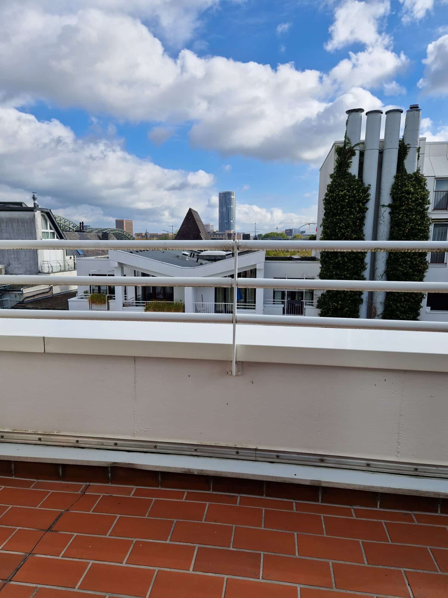 Dachterrassenwohnung Köln mit Rheinblick - Maisonette mit Dachterrasse in Bestlage Köln-Altstadt