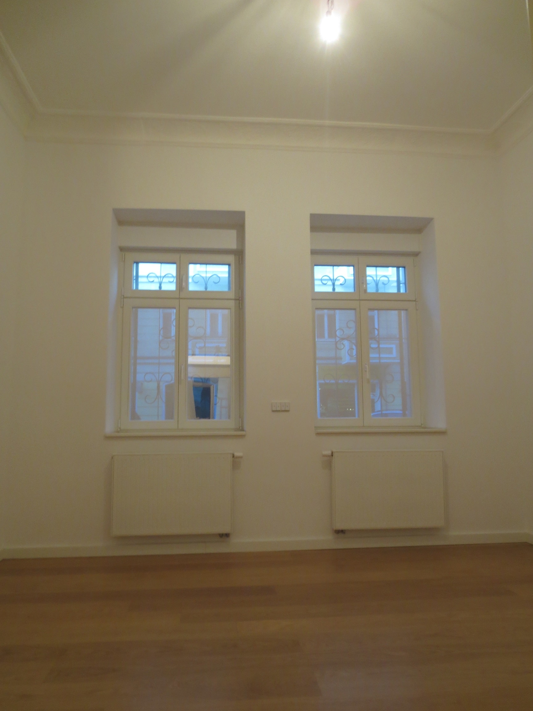 011 - Schöne Altbauperle nahe Boxhagener Platz