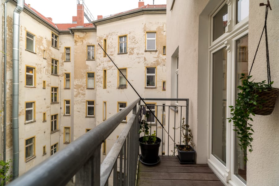 Rigaer_33-14 - Gemütliche Altbauwohnung in sehr gutem Zustand!