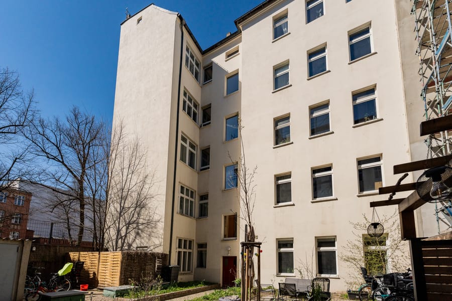 Backyard flat met gemeenschappelijke tuin - Centrum van Friedrichshain - oud gebouw flat in de buurt van Traveplatz