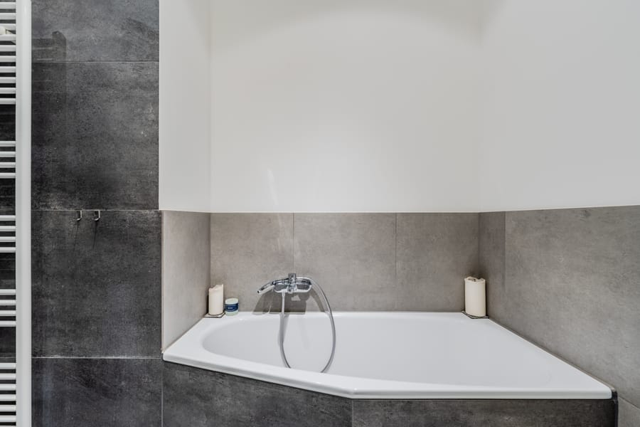 Wanne - Zeitlos schön: Helle 2-Zimmer-Wohnung mit Balkon in gefragter Lage