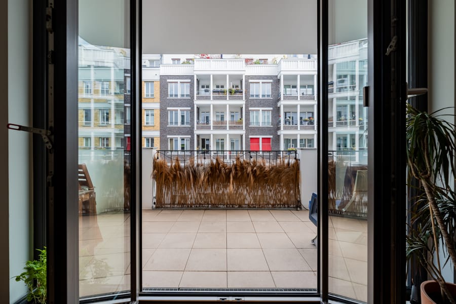 Balkon - Zeitlos schön: Helle 2-Zimmer-Wohnung mit Balkon in gefragter Lage