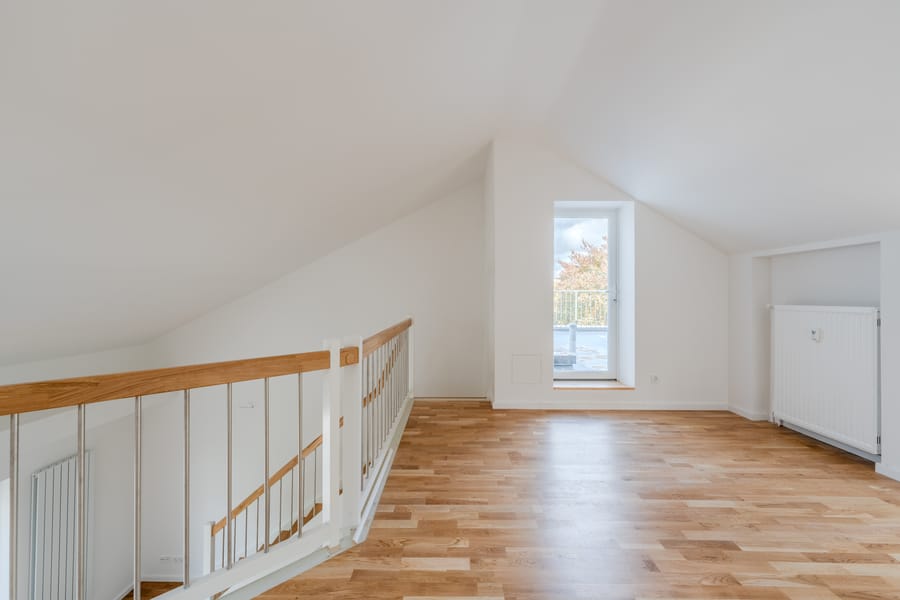 5. OG - Erstbezug nach Renovierung – Dachgeschoss mit Panoramablick