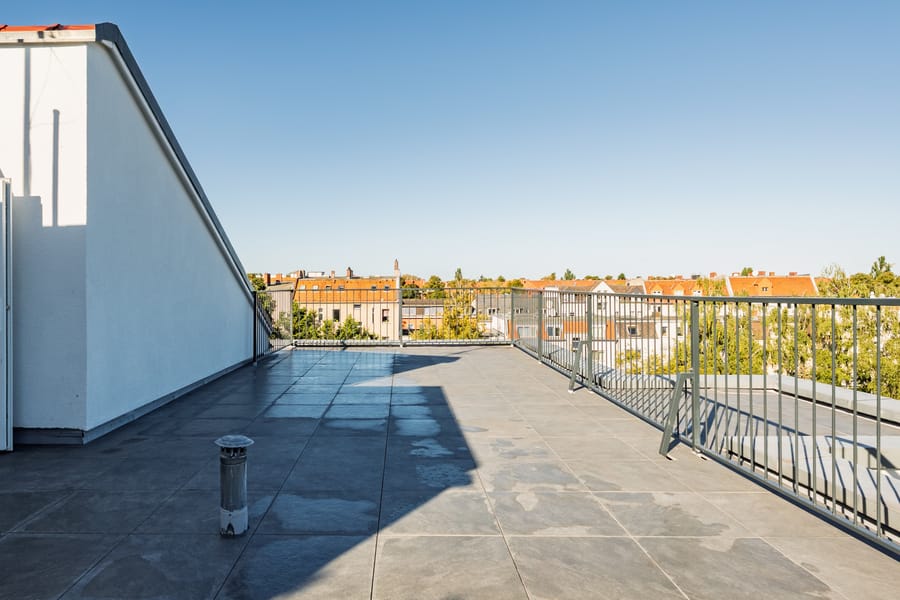 Dachterrasse - Erstbezug nach Renovierung – Dachgeschoss mit Panoramablick