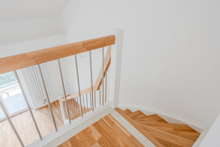 Treppe - Erstbezug nach Renovierung – Dachgeschoss mit Panoramablick