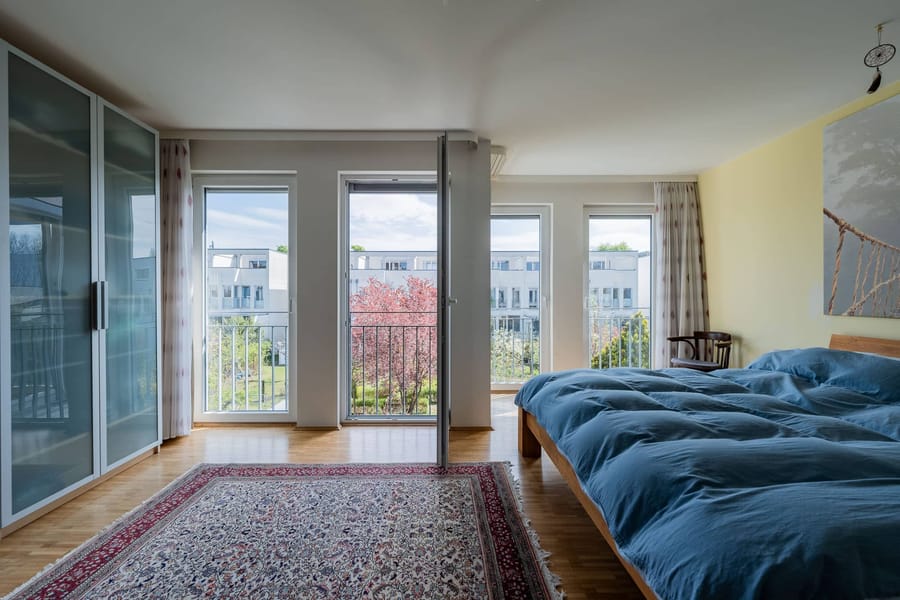 Zimmer mit Gartenblick - Wohnen am Wasser mit unverbaubarem Blick