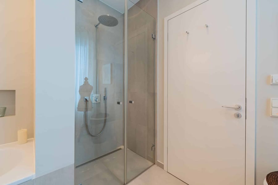 स्नानघर - बॉक्सहागेनर कीज़ में सपनों का अपार्टमेंट - कोई कमीशन नहीं