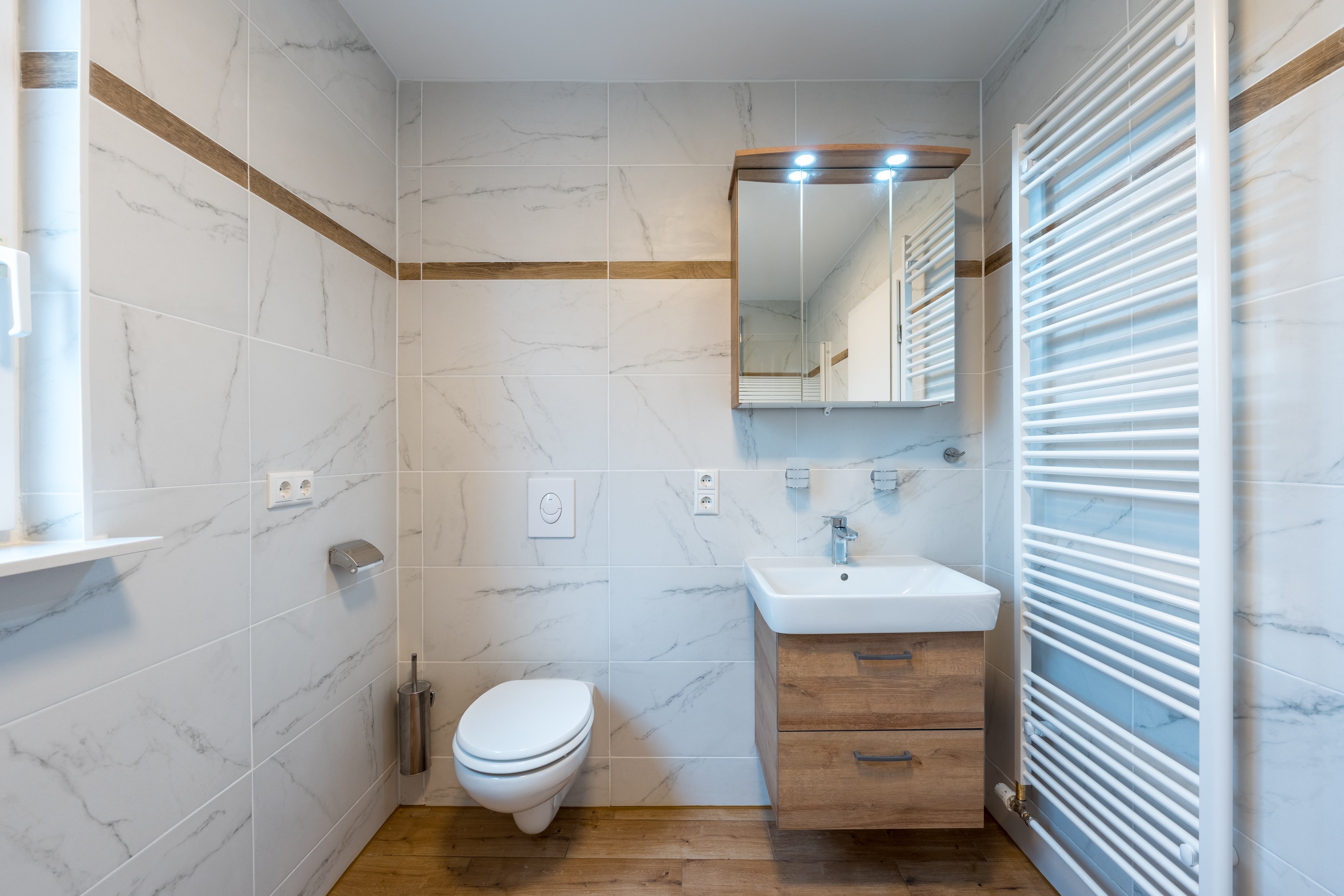 Badezimmer - Erstbezug nach Renovierung-bezugsfrei-perfekt für Familien in Falkensee