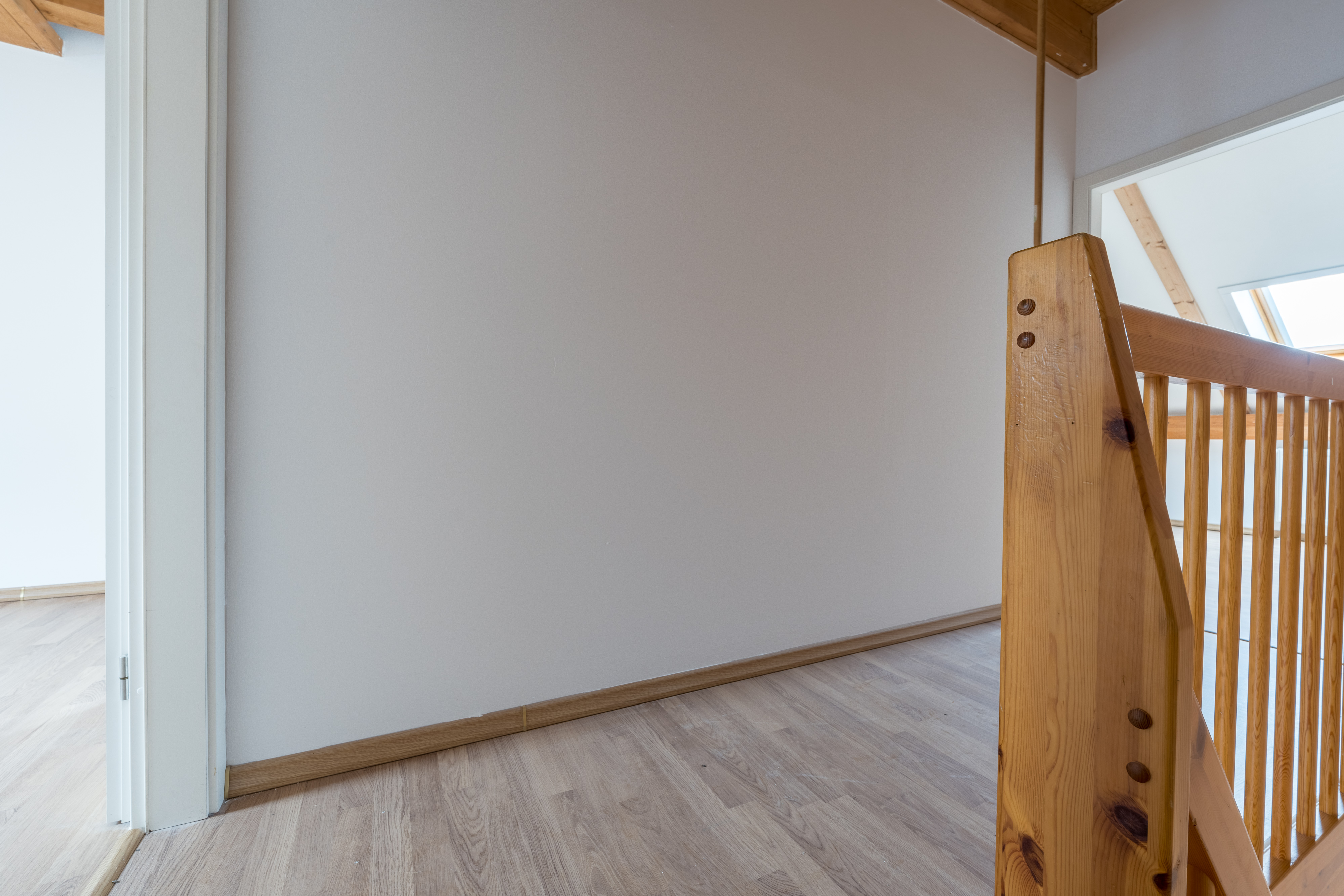 Flur 2. OG - Erstbezug nach Renovierung-bezugsfrei-perfekt für Familien in Falkensee