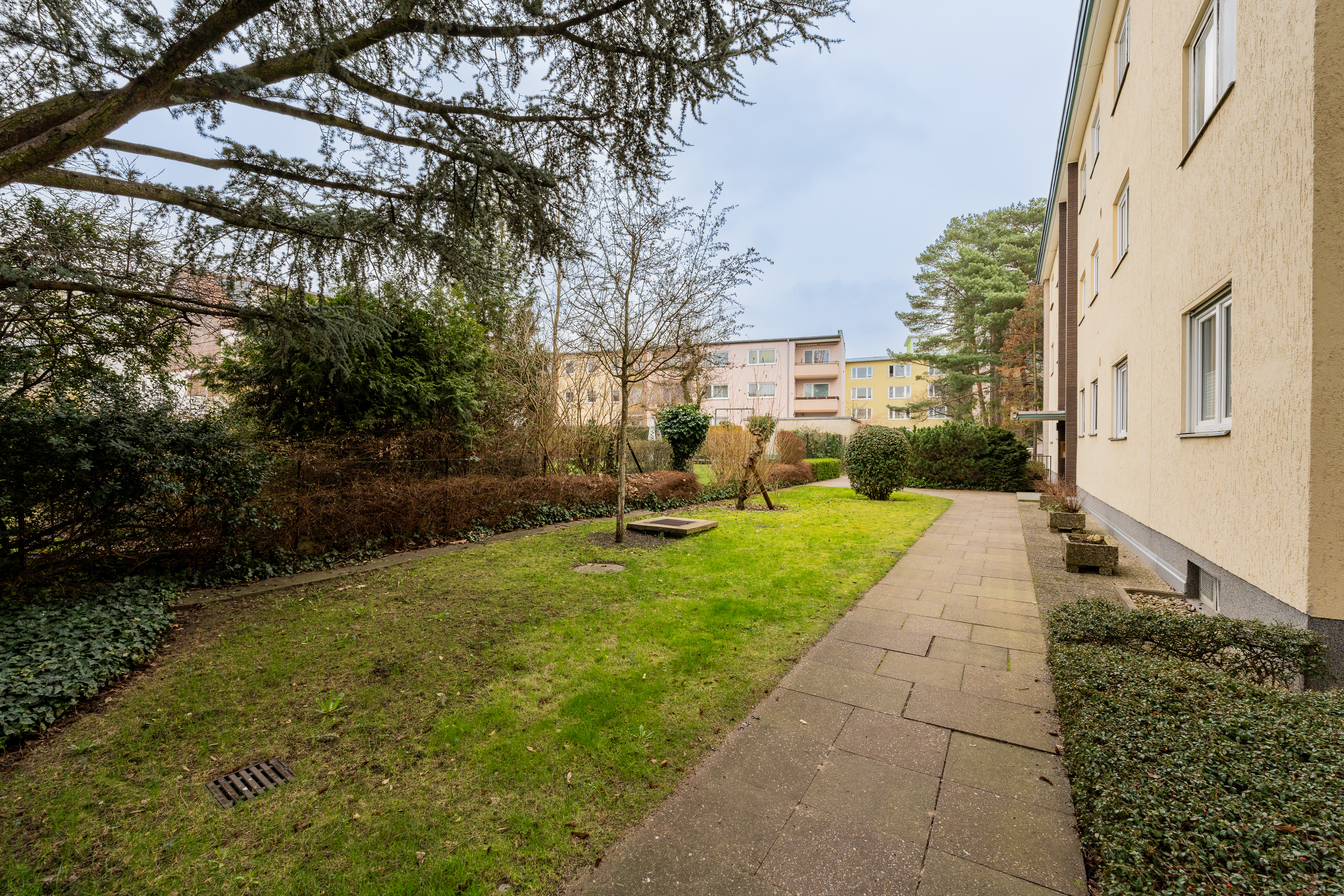 Hirzerweg_4a-29 - Super geschnittene 3-Zimmer Wohnung in sehr gepflegter Wohnanlage – inkl. TG-Stellplatz!