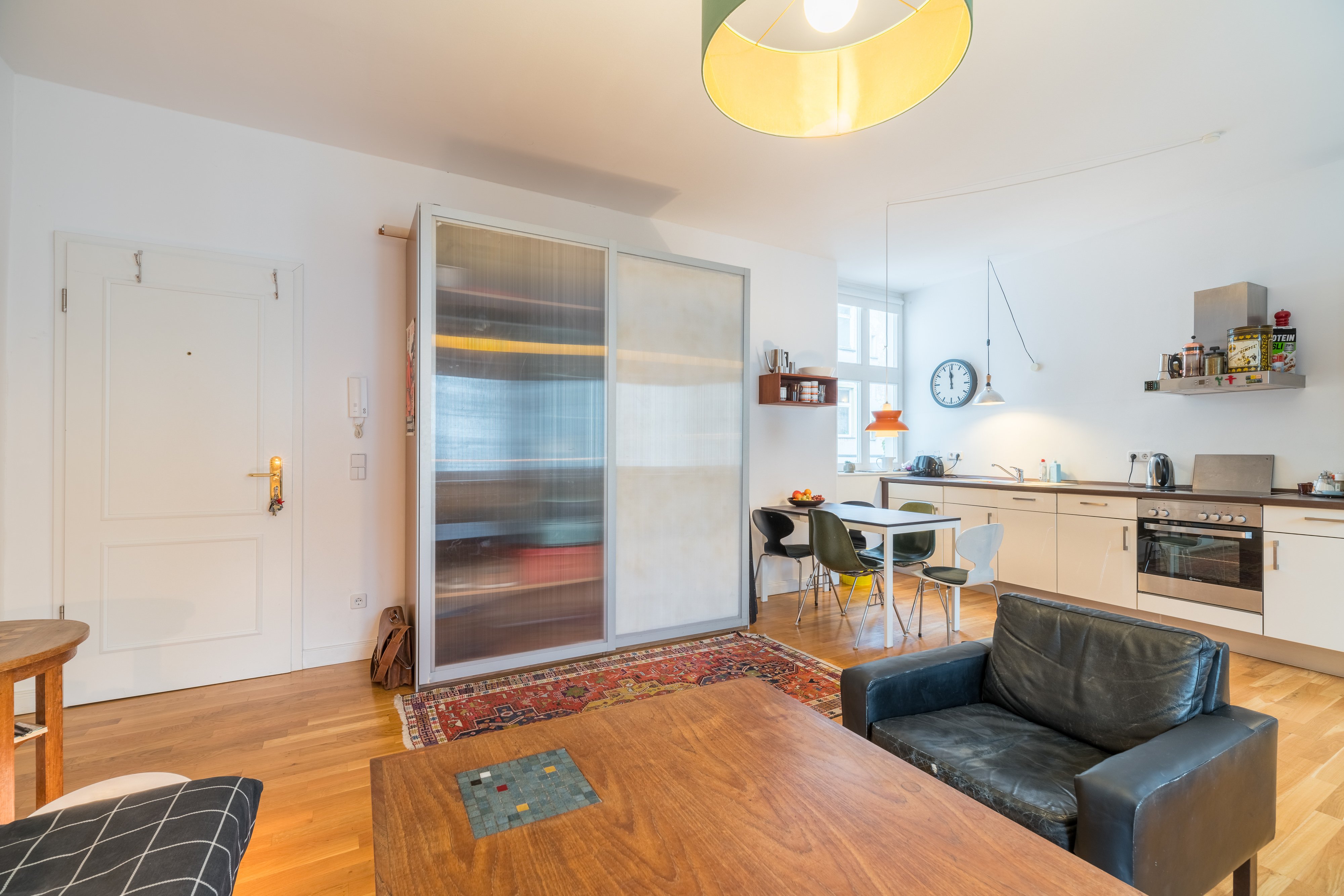 Rigaer_33-6 - Gemütliche Altbauwohnung in sehr gutem Zustand!