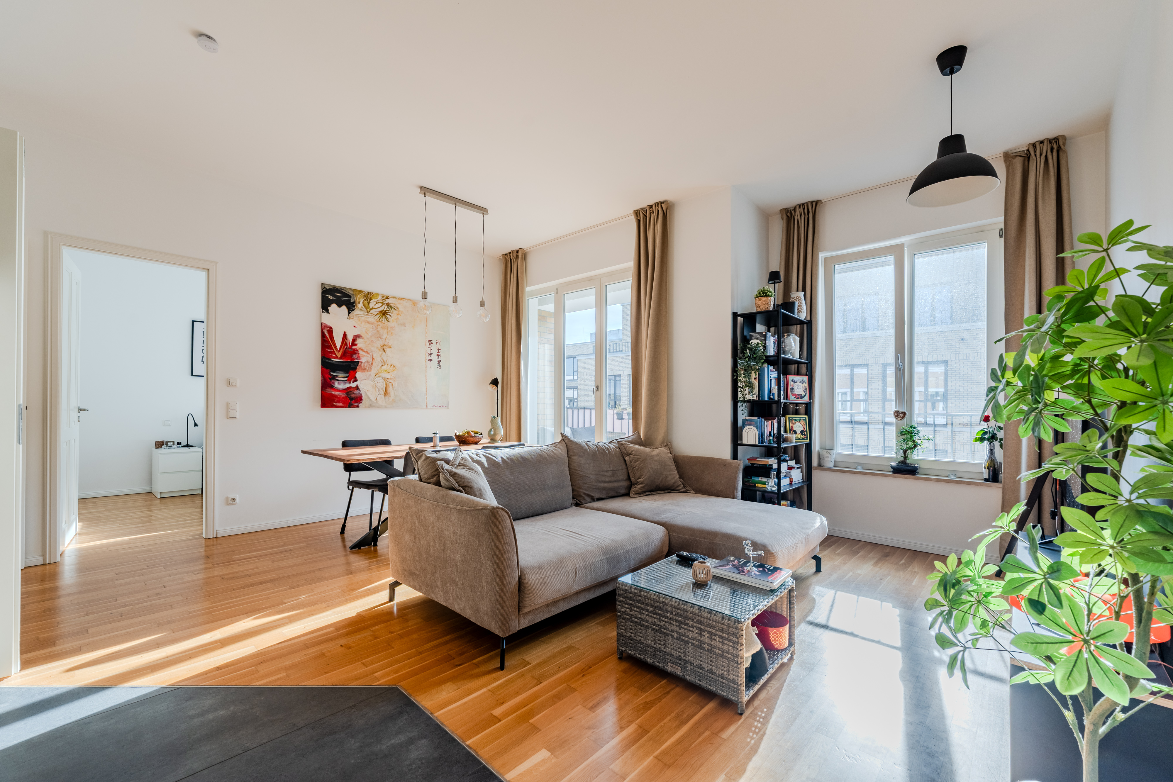 Appartement moderne au centre-ville avec balcon - Moderne, en plein milieu, avec balcon donnant sur le soleil - 2 pièces dans le quartier de Boxhagener.