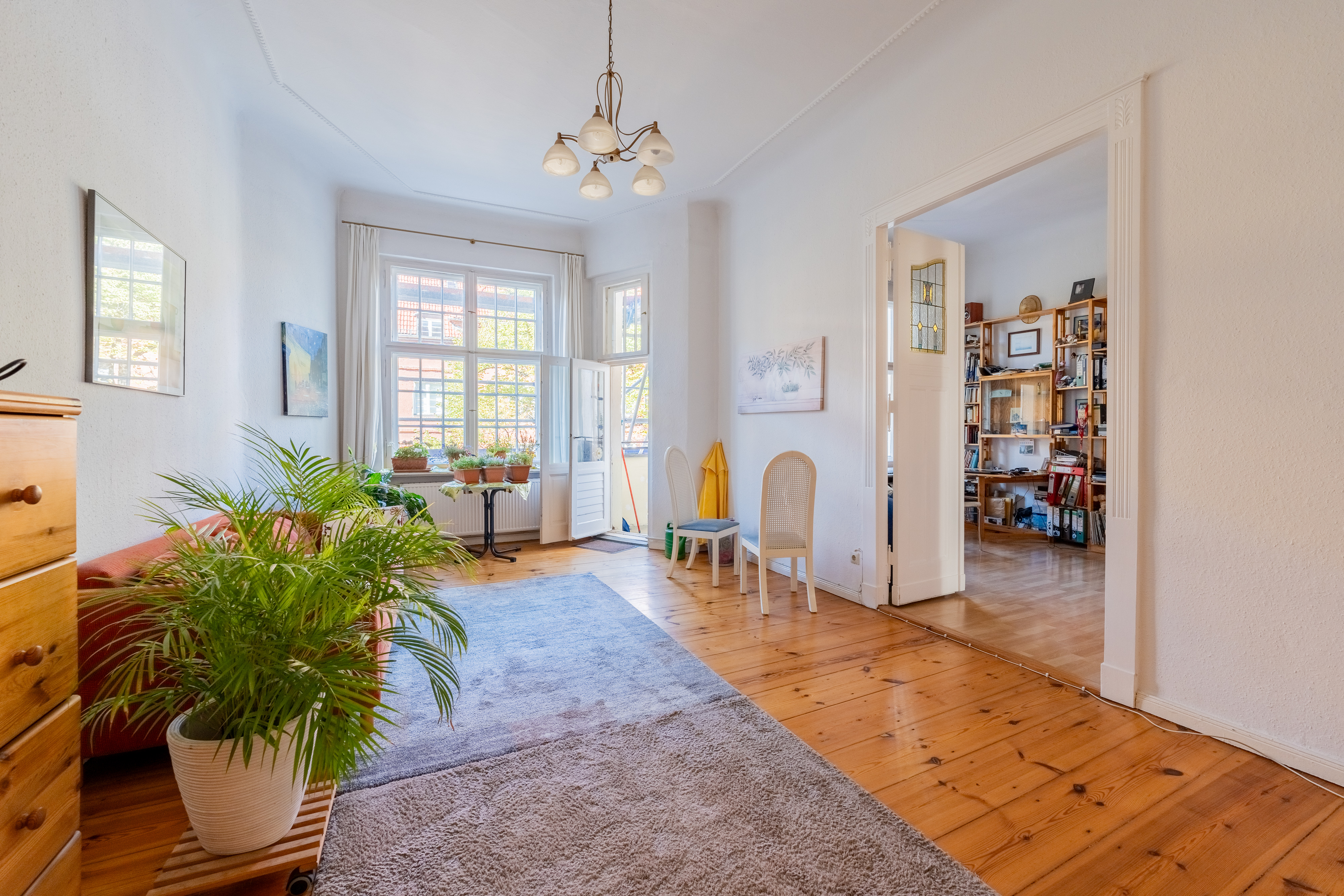 Wohnzimmer 4 - Wunderschöne Altbauperle in Friedenau – nahe Rüdesheimer Platz