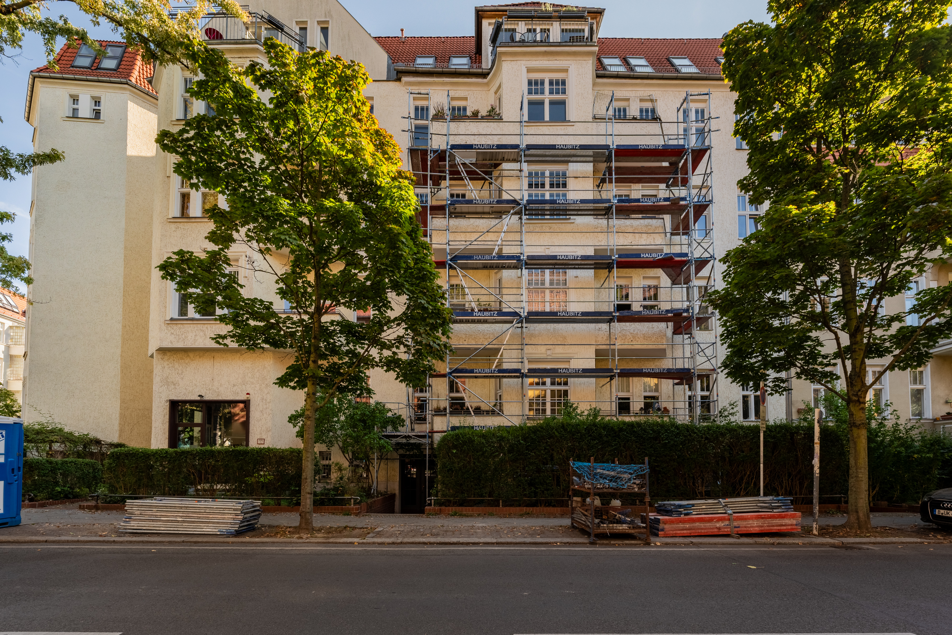 Fassade 2 - Wunderschöne Altbauperle in Friedenau – nahe Rüdesheimer Platz