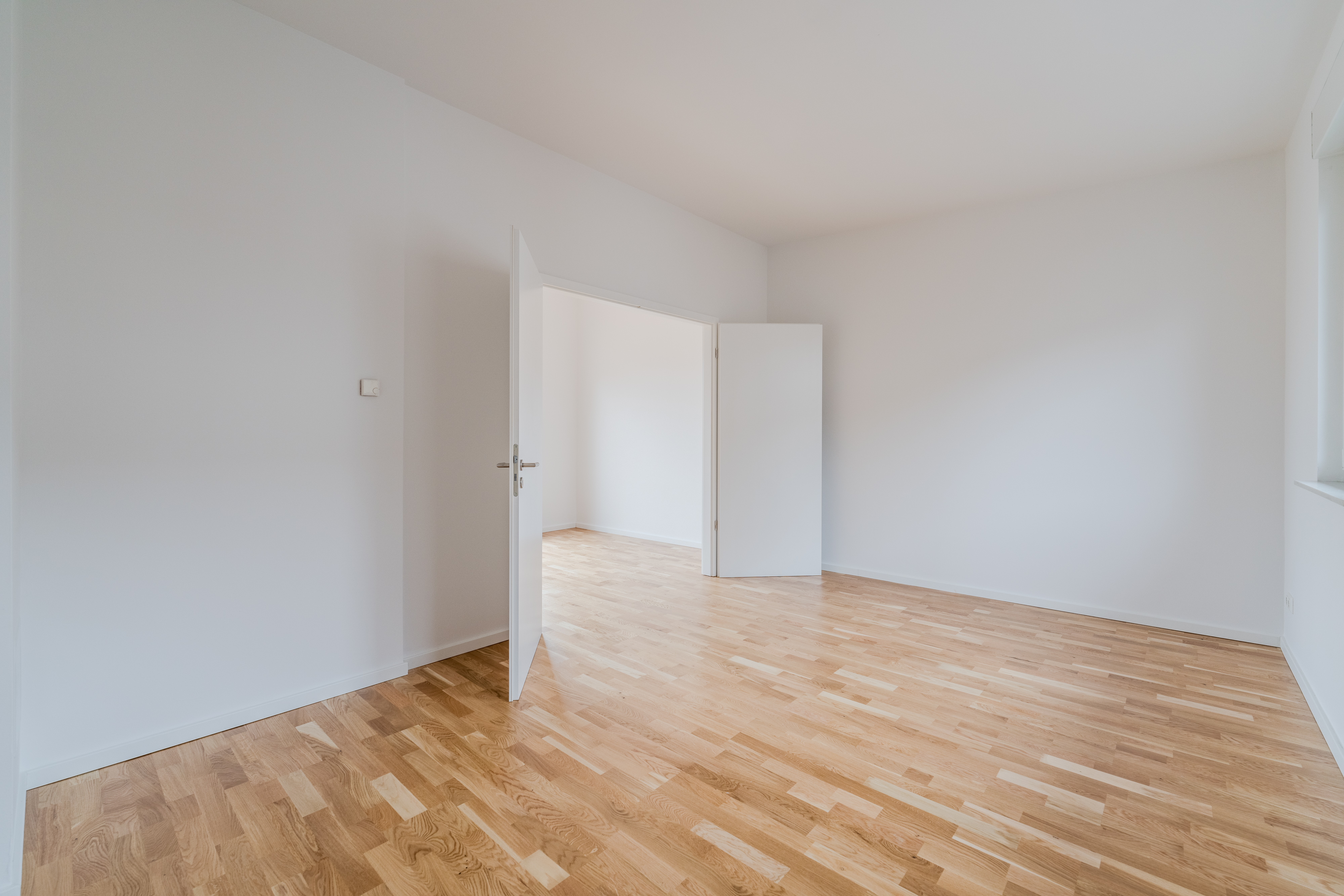 Hannemannstra├ƒe 37A-29 - Modernisiertes Reihenmittelhaus mit neuer Terrasse und Parkett – Wohnen in Britz!