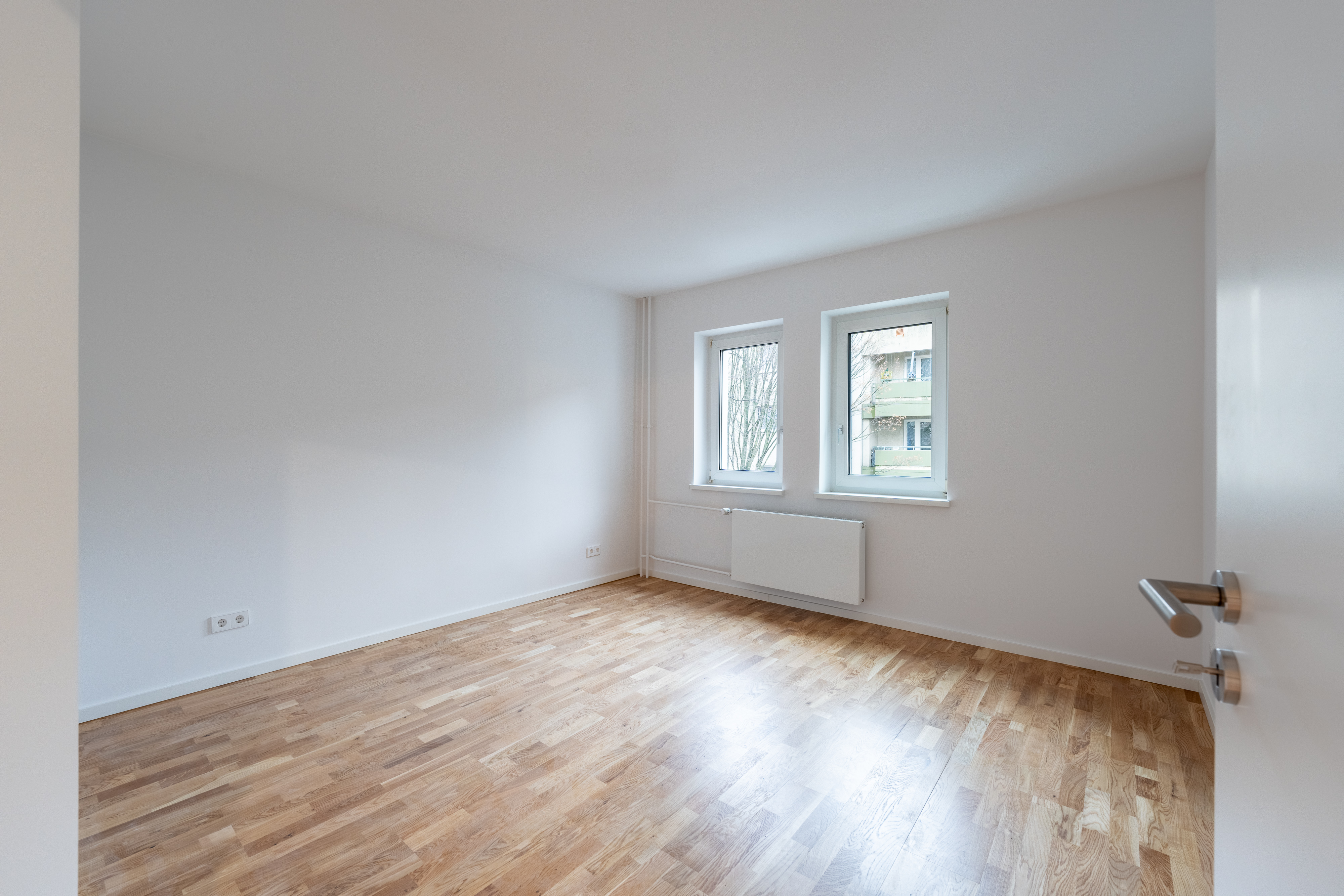 Bedroom 1 - *FREE OF PROVISION + FREE OF CONTRACT* Freshly renovated, beautiful condominium in first occupancy