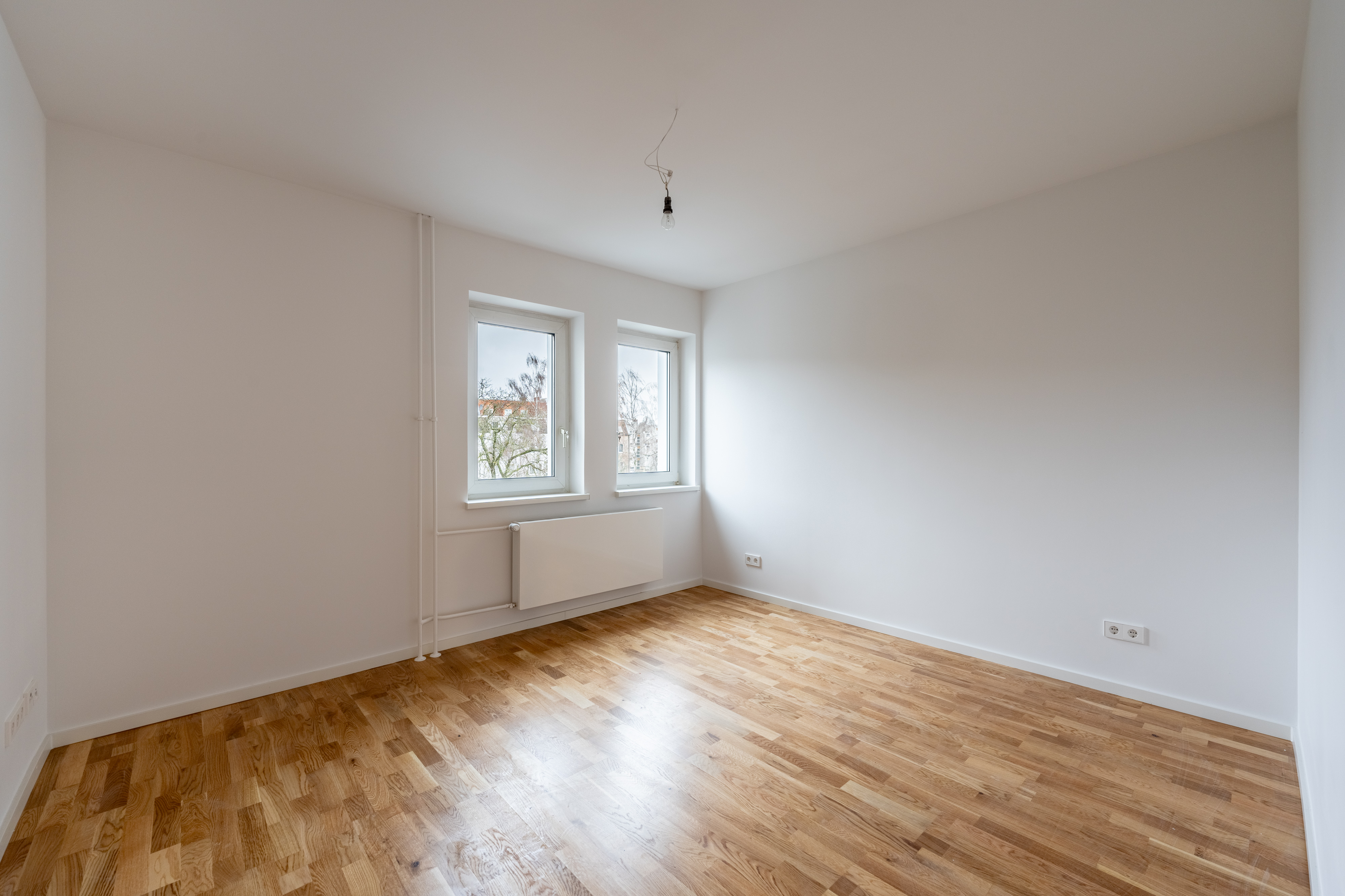 Bedroom 2 - *FREE OF PROVISION + FREE OF CONTRACT* Freshly renovated, beautiful condominium in first occupancy