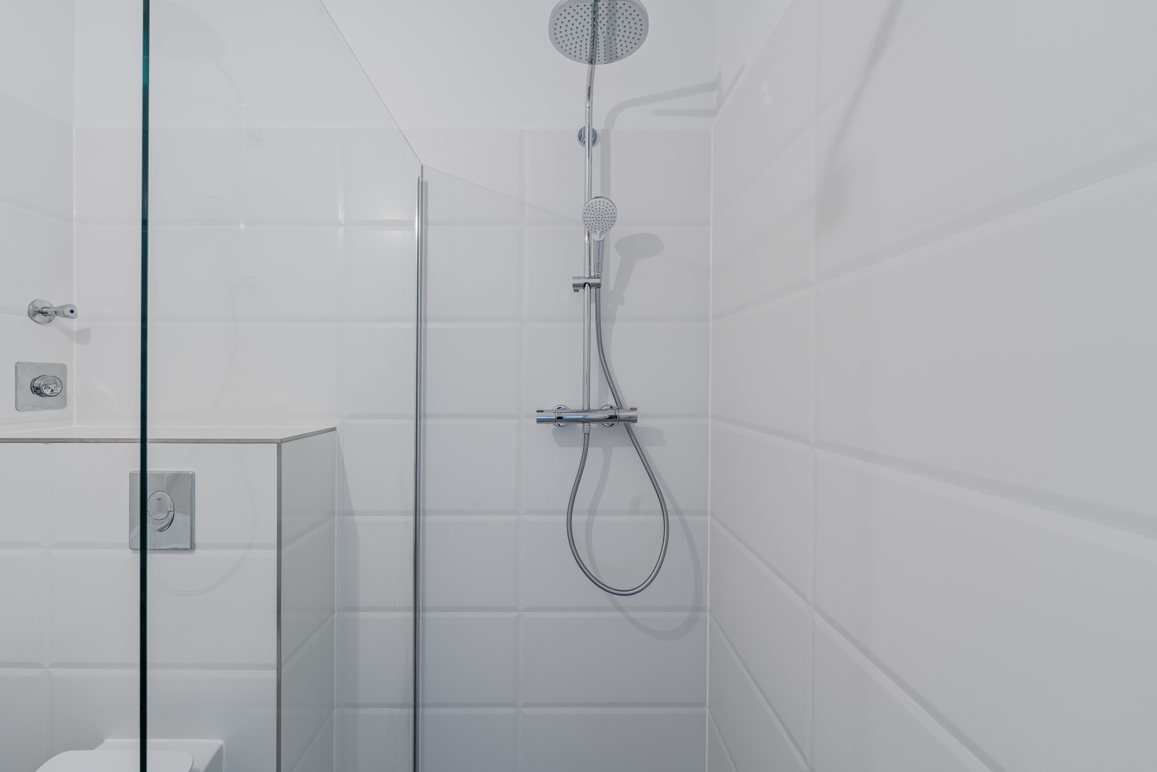 Badezimmer - Frisch modernisiert, perfekt gelegen, provisionsfrei – Echtes 3-Zimmer-Highlight !!!