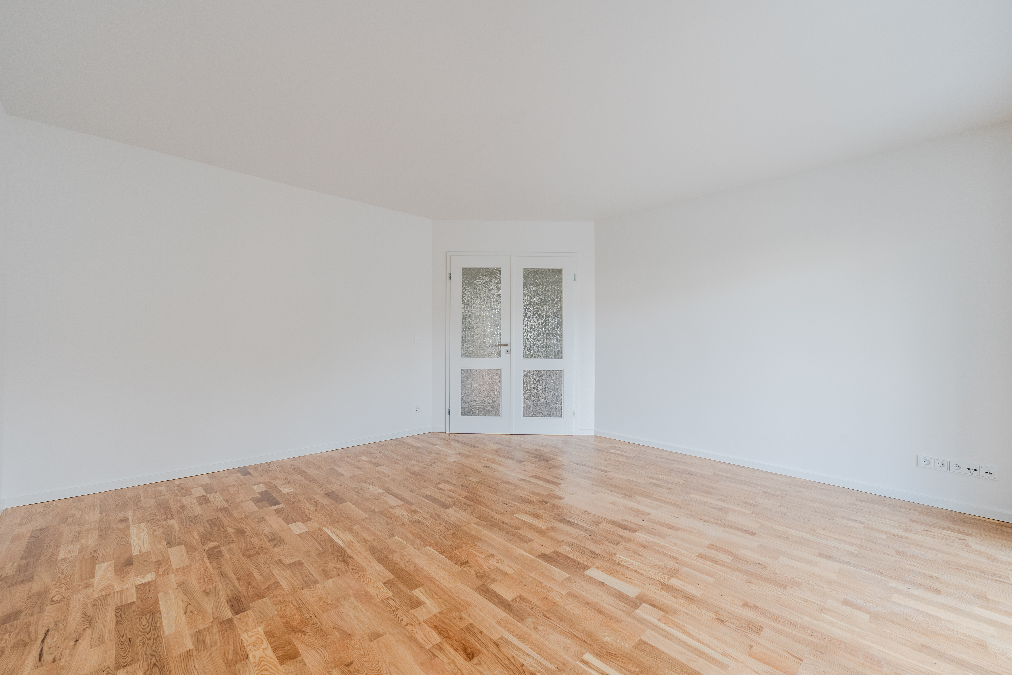 Wohnzimmer - Frisch modernisiert, perfekt gelegen, provisionsfrei – Echtes 3-Zimmer-Highlight !!!